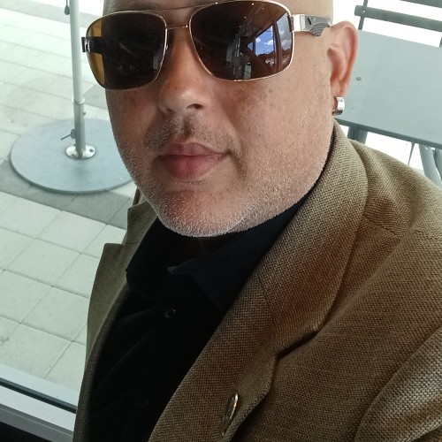 Cesar R.