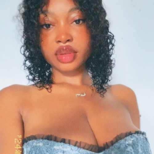 Favour  P. profile photo