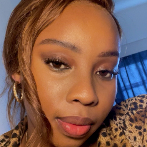 Ayola M. profile photo