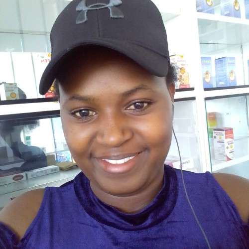vinora m. profile photo