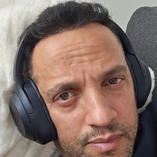 senu f. profile photo