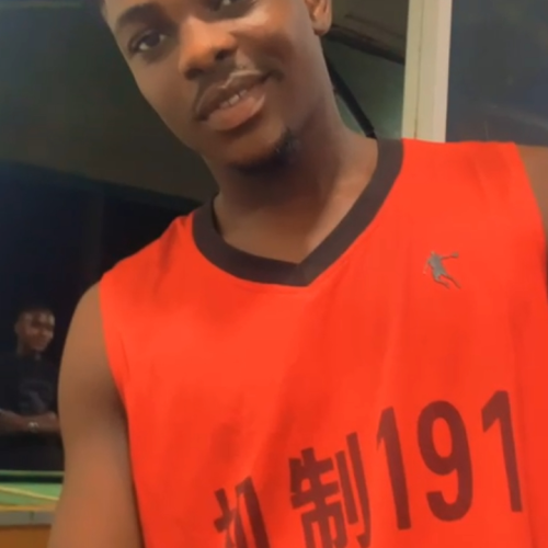 Elesho  V. profile photo