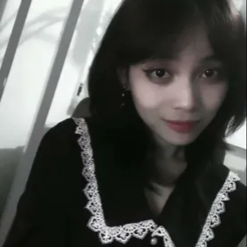 Lucy Y. profile photo