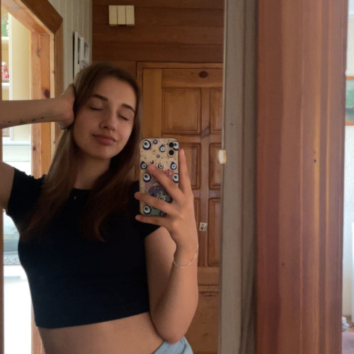 Ema D. profile photo
