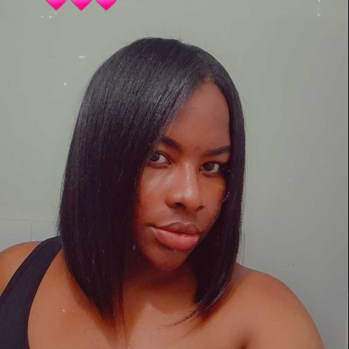 Denisse T. profile photo