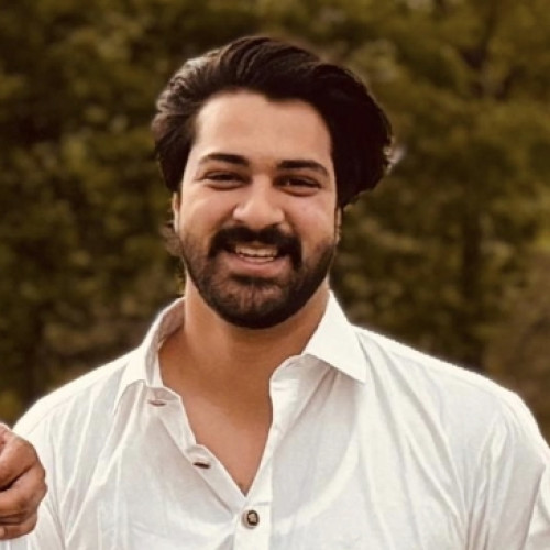 Ali S.