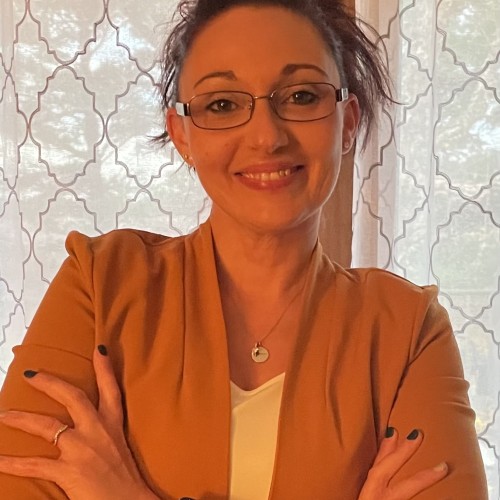 Kara E.