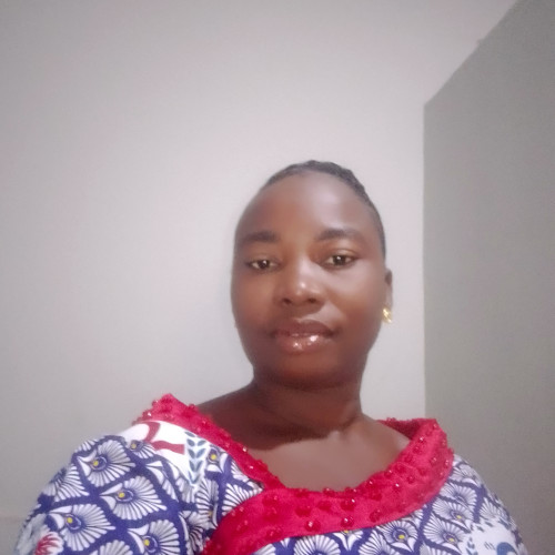 Esther O. profile photo
