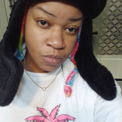 Suni B.