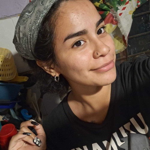 deba l. profile photo