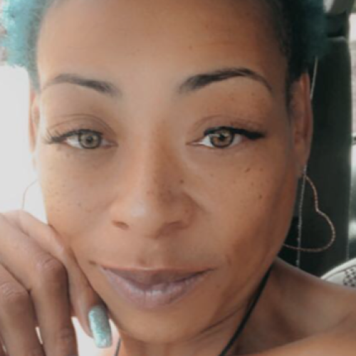 Bluew r. profile photo