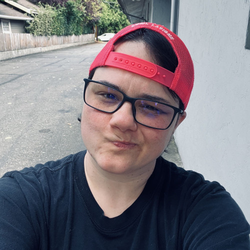 Ash L. profile photo