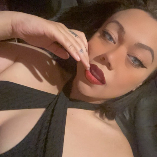 Anika F. profile photo