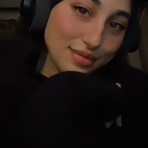 Assia E.