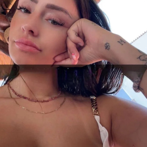 Bella M. profile photo