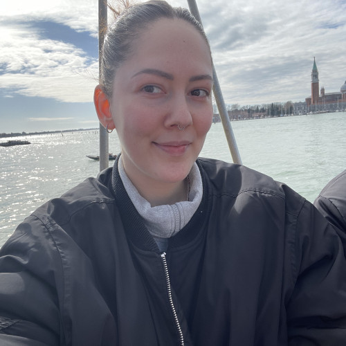 mariane b. profile photo