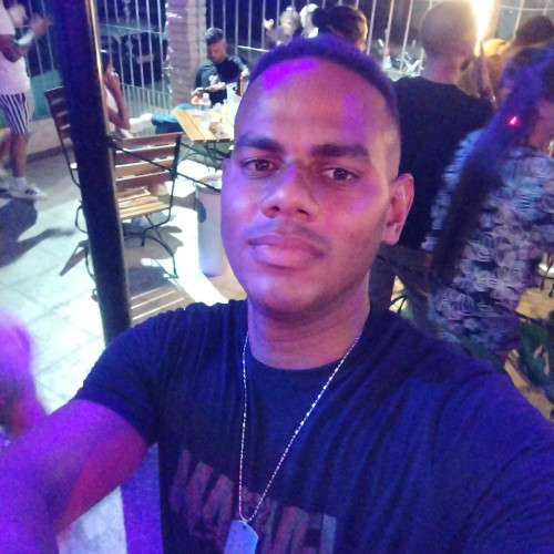 Omar L.