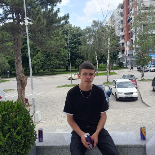 Safet  R.