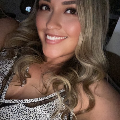Cinthya  E.