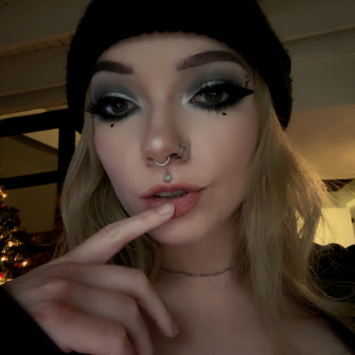 Lilah  L. profile photo
