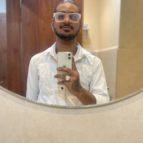 Naveen b. profile photo