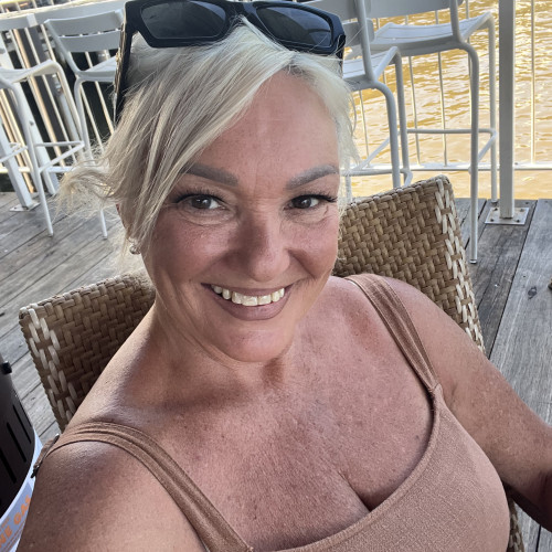 Donna B. profile photo