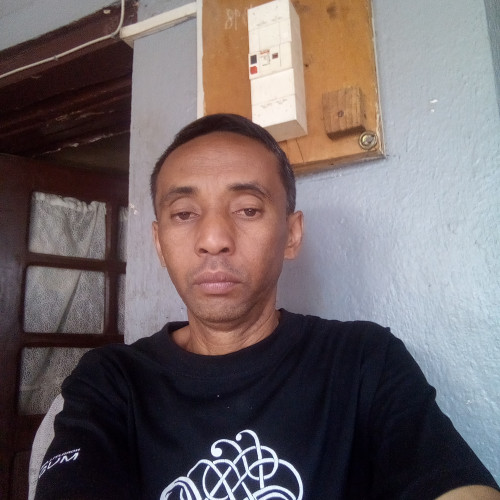 Lova Herizo  R. profile photo