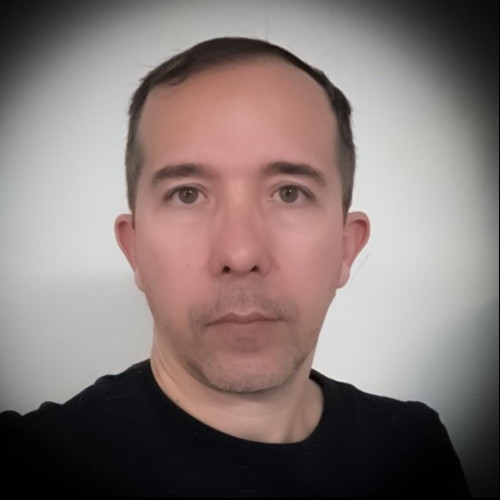 Luiz  M.