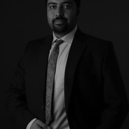 Hossein  R.
