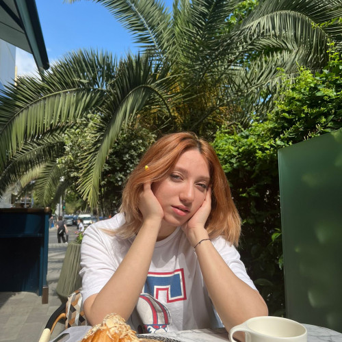 Amina T. profile photo