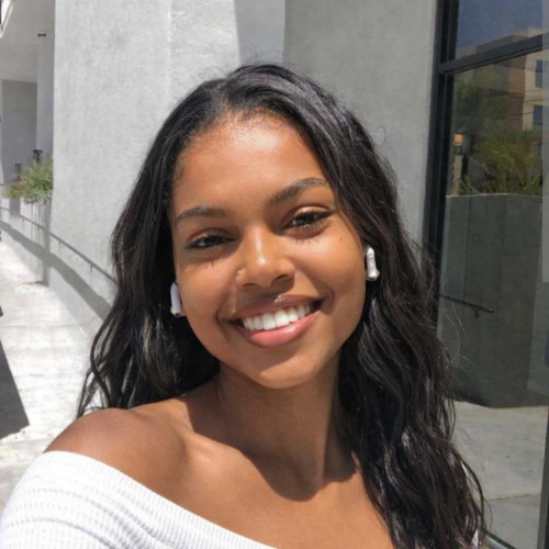Nina S. profile photo