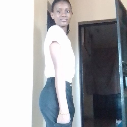 yvonne C. profile photo