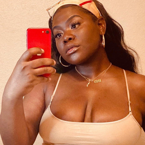Ivy W. profile photo