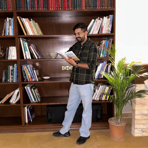Vaibhav G.