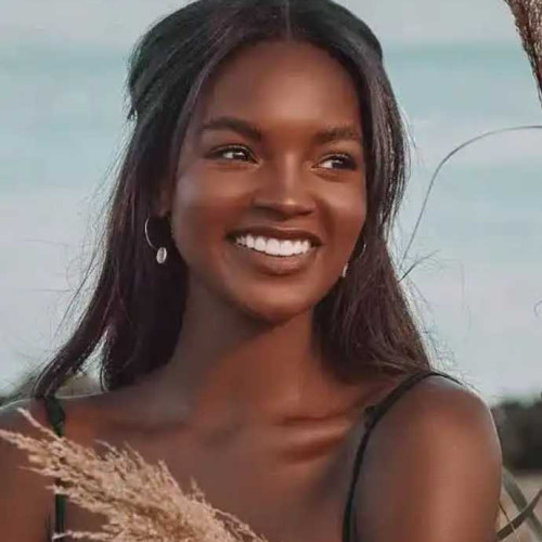 RiRi❤️❤️ R.