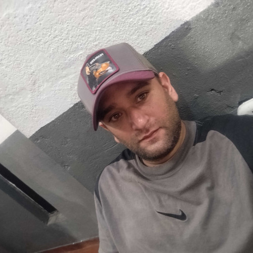 Enrique k. profile photo