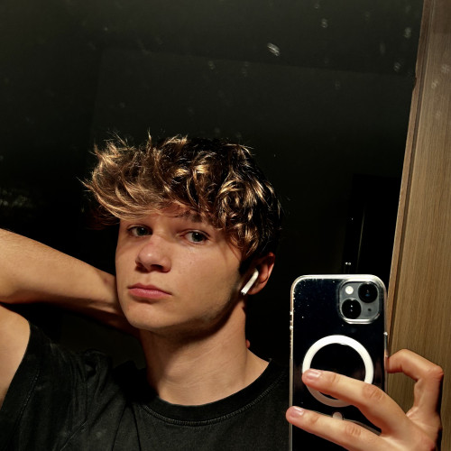 Elia A. profile photo
