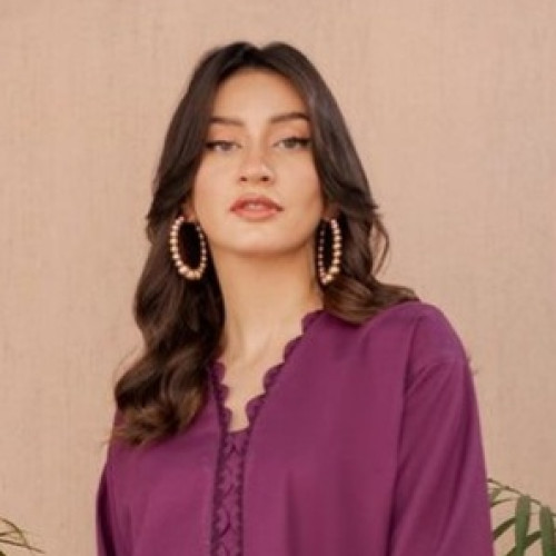 farah s. profile photo
