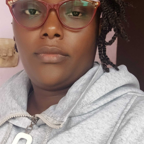 Gladys m. profile photo