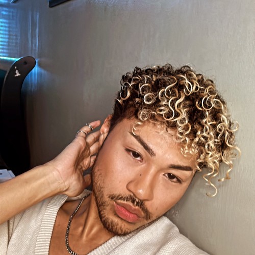Phi  N. profile photo