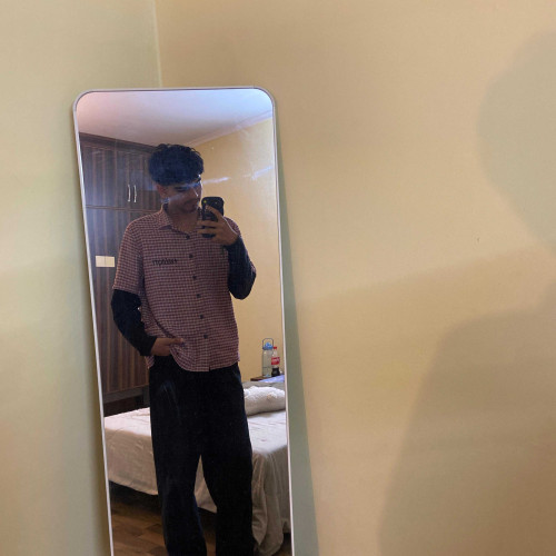 adil k. profile photo