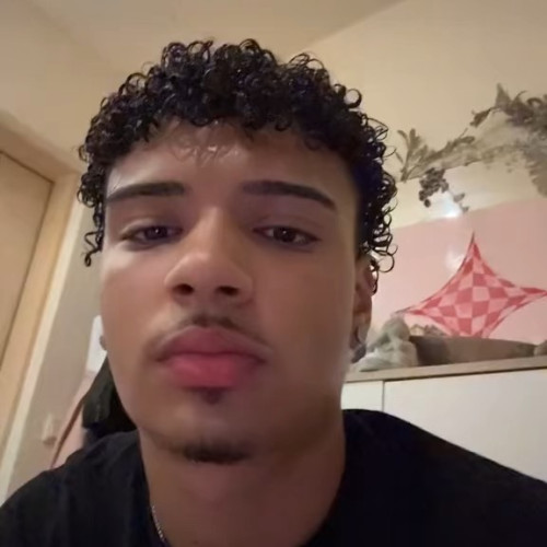 Levi D. profile photo