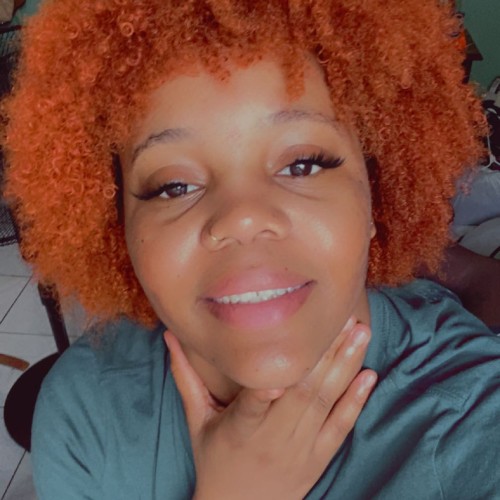 Monique V.