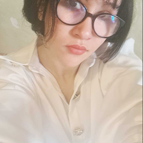 chaima l. profile photo