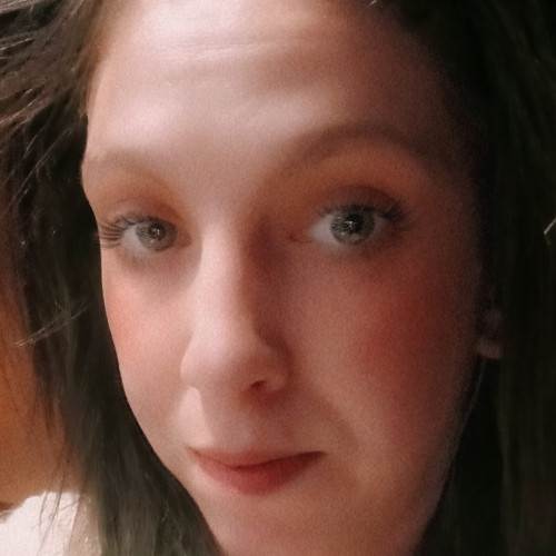 Amanda J. profile photo