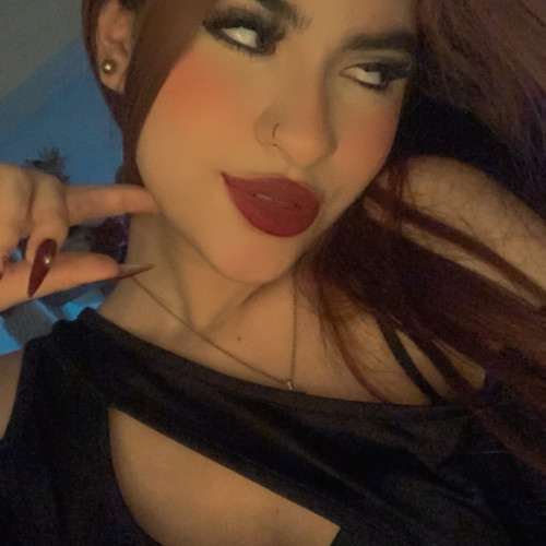 Mae  L. profile photo