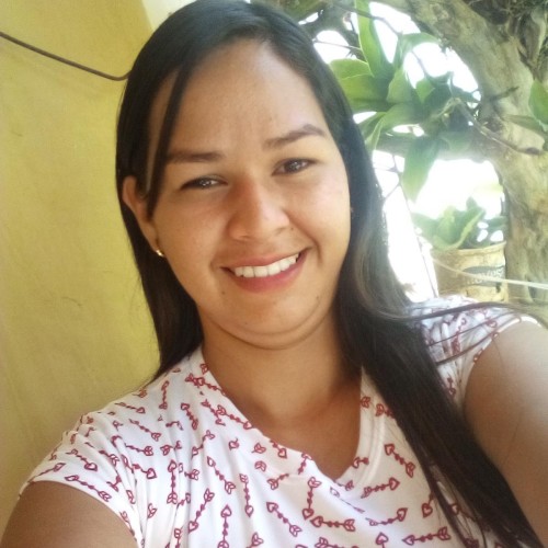 María  R.