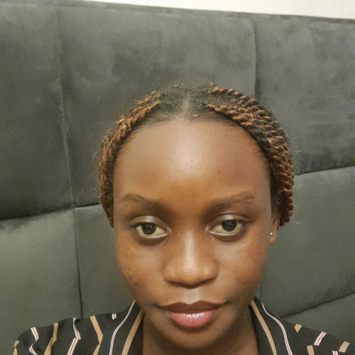 Fayfay O. profile photo
