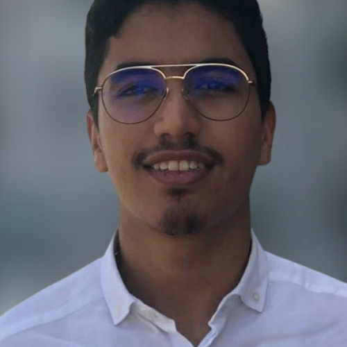 ILYAS C.