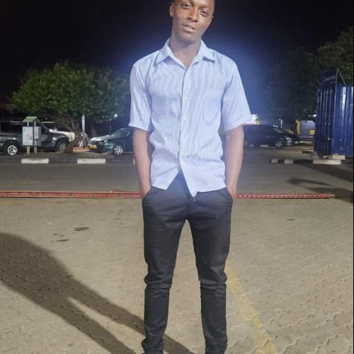 Edwin  . profile photo